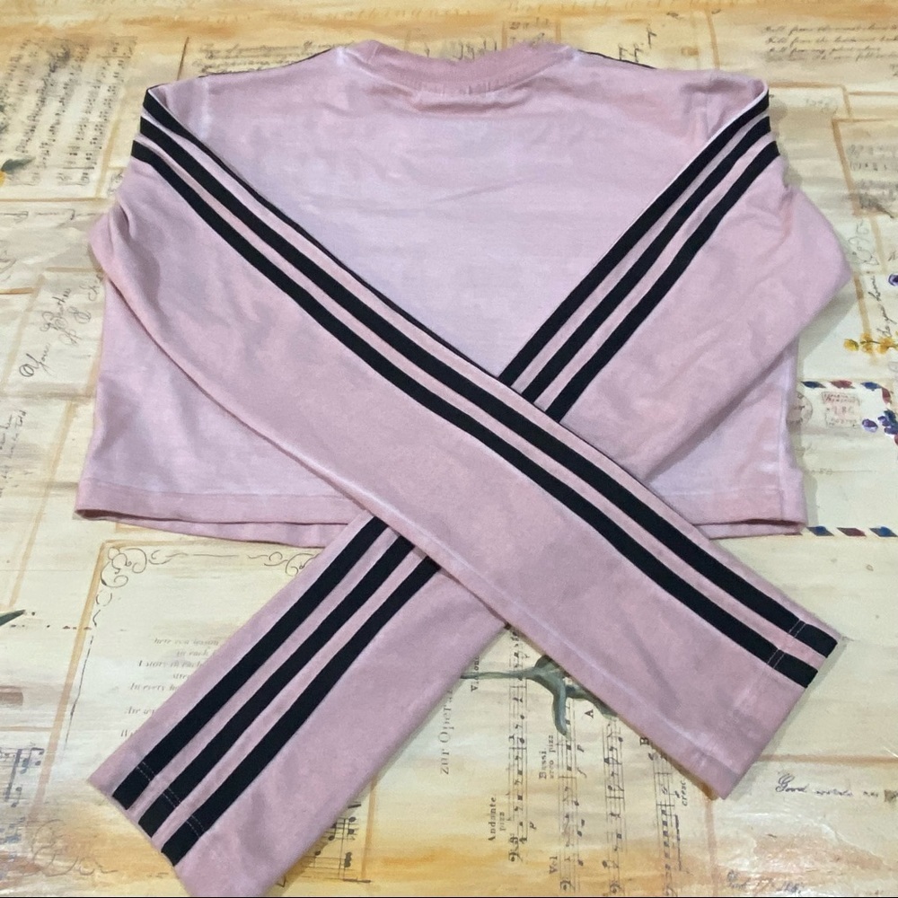 ADIDAS Dusty Pink Tie Dye 3 Stripe Crop Top Shirt. Size M - Picture 9 of 9
